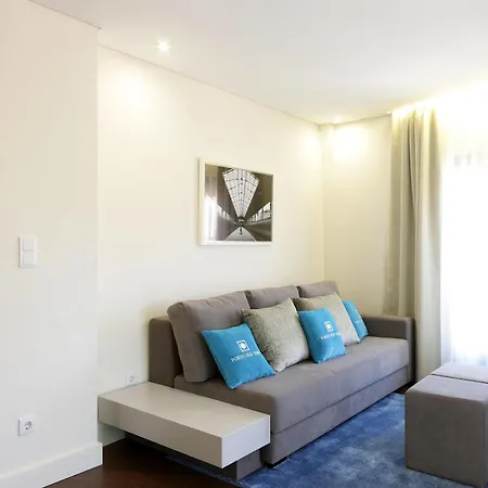 Aparthotel Old Town - Tourism