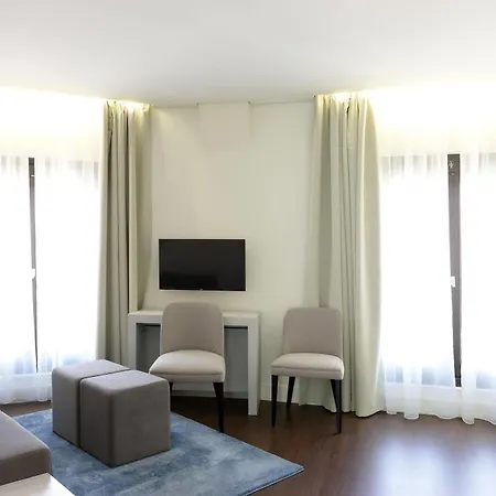 Old Town - Tourism Aparthotel