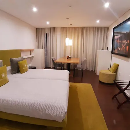 Old Town - Tourism 4*